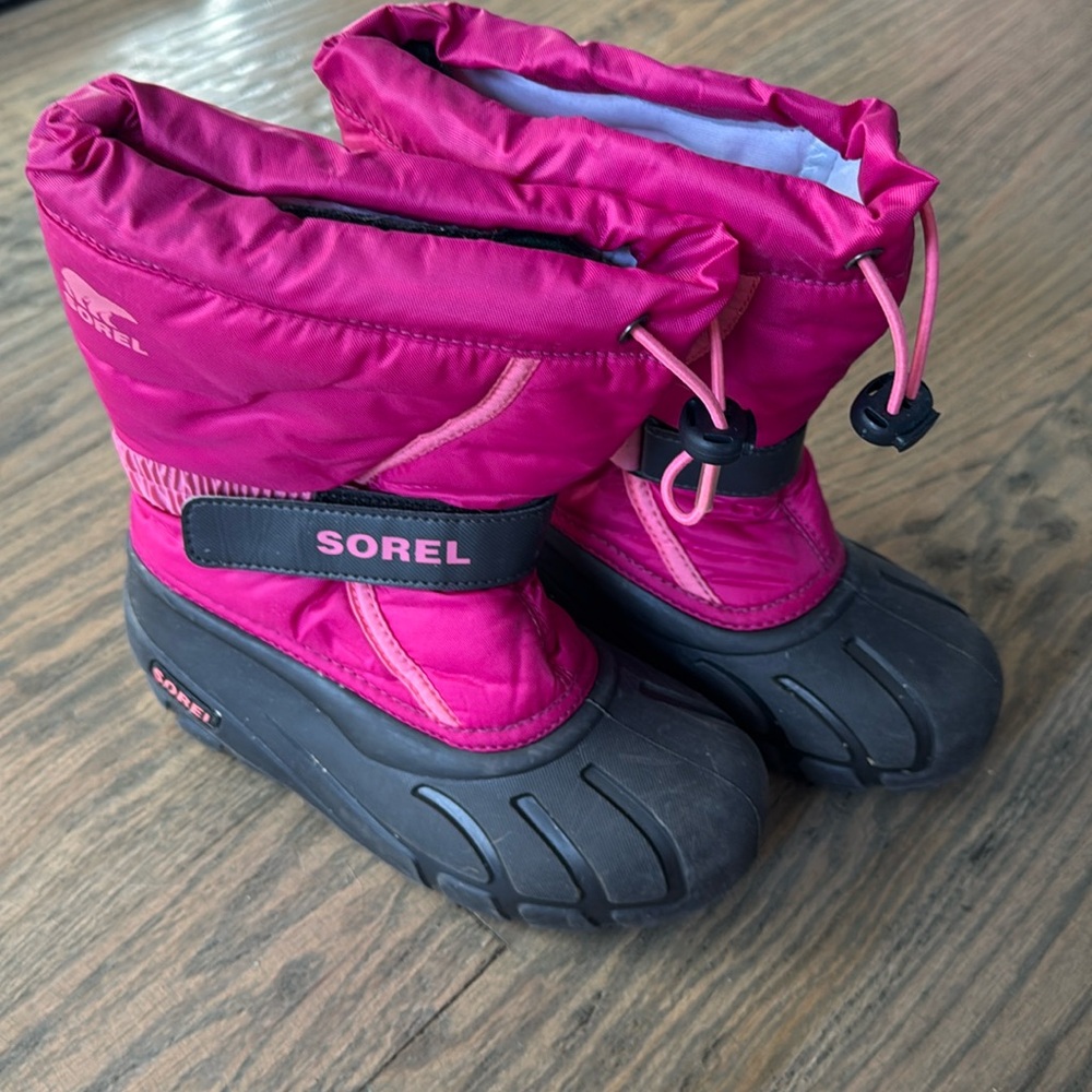Girls pink Sorel winter boots size 2